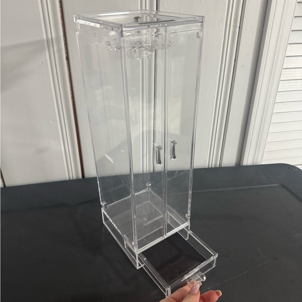 Clear jewelry Acrylic Storage Organizer - Picture 2 of 5